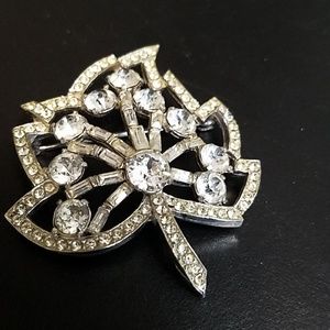 Vintage Signed Kramer Rhinestone Maple Leaf Brooch